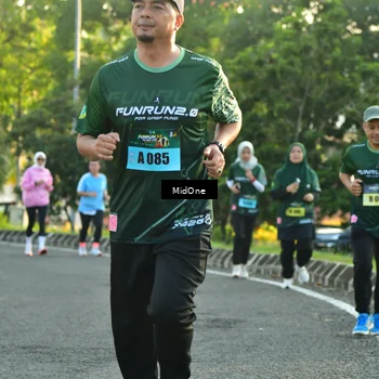 Runner Photo 5951636