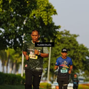 Runner Photo 5951653