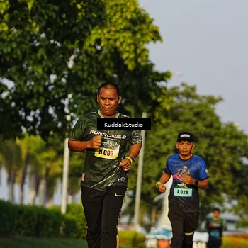 Runner Photo 5951656