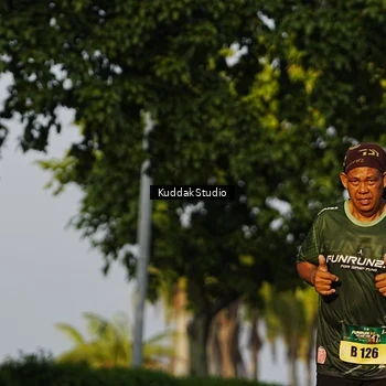Runner Photo 5951663
