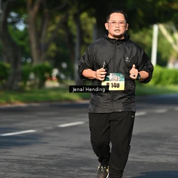 Runner Photo 5951692