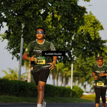 Runner Photo 5951703