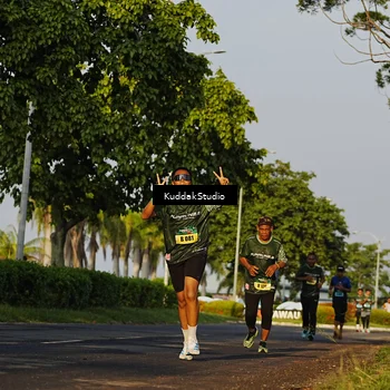 Runner Photo 5951724