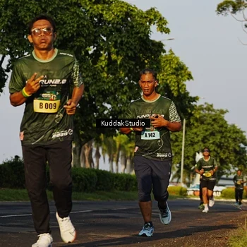 Runner Photo 5951739