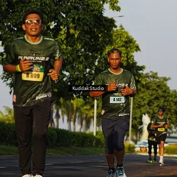 Runner Photo 5951747