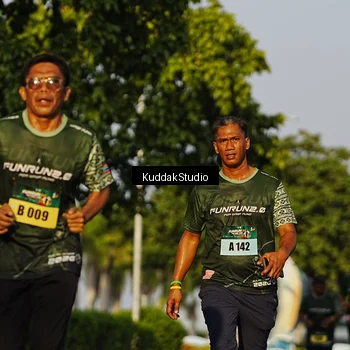 Runner Photo 5951759