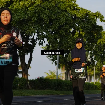 Runner Photo 5951815