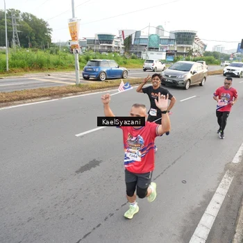 Runner Photo 5951911