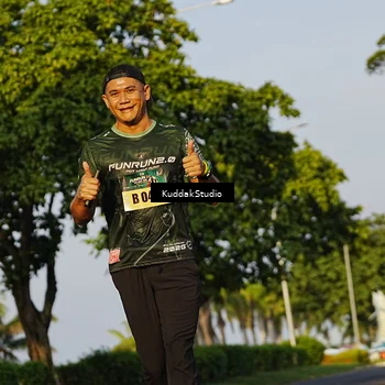 Runner Photo 5951945