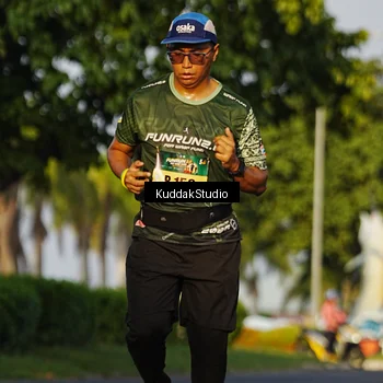 Runner Photo 5952041