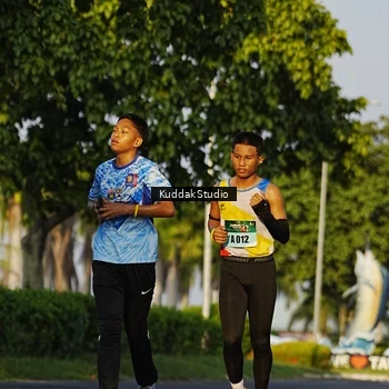 Runner Photo 5952121