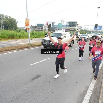 Runner Photo 5952144