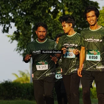Runner Photo 5952156