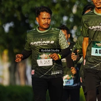 Runner Photo 5952165