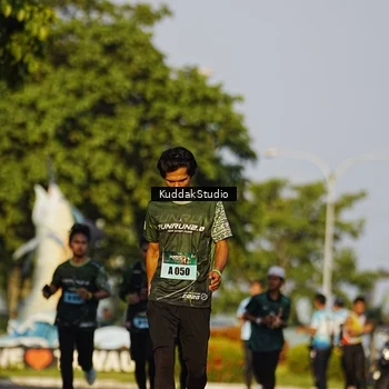 Runner Photo 5952183