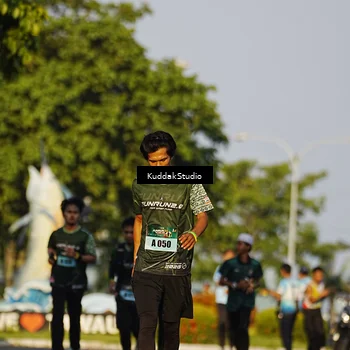 Runner Photo 5952189