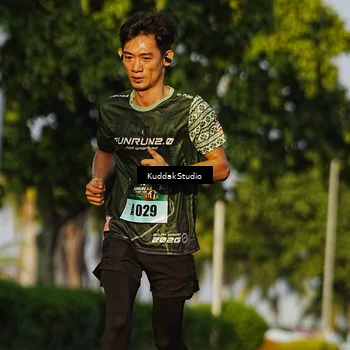 Runner Photo 5952191
