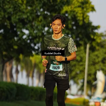 Runner Photo 5952210