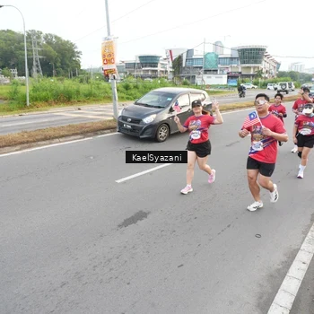 Runner Photo 5952221