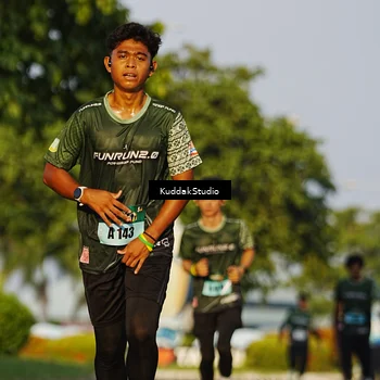 Runner Photo 5952254