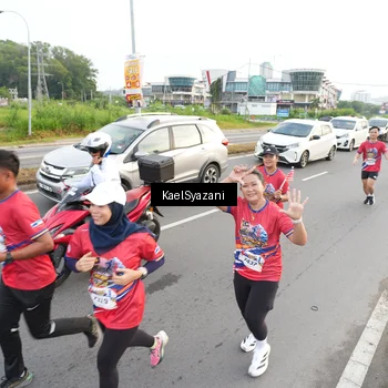Runner Photo 5952273