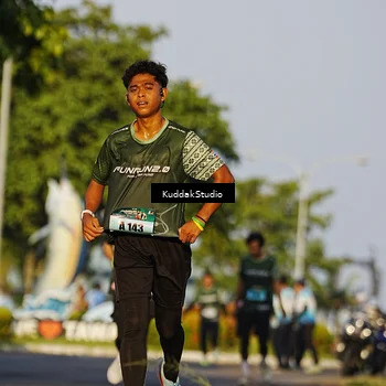 Runner Photo 5952280
