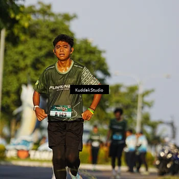 Runner Photo 5952281