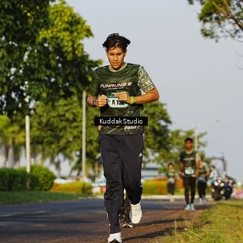Runner Photo 5952303