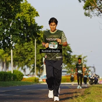 Runner Photo 5952305