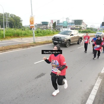 Runner Photo 5952316