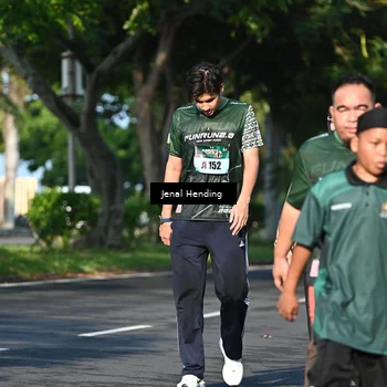 Runner Photo 5952321