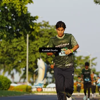 Runner Photo 5952328