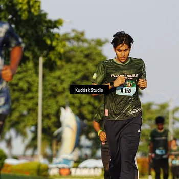 Runner Photo 5952337