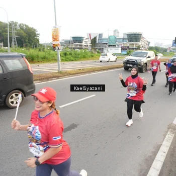 Runner Photo 5952338
