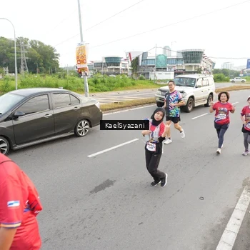 Runner Photo 5952394
