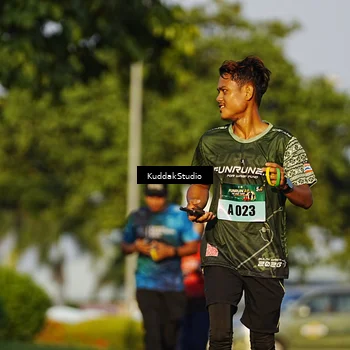 Runner Photo 5952398
