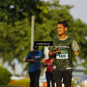 Runner Photo 5952410