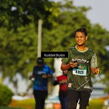 Runner Photo 5952417