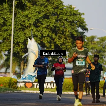 Runner Photo 5952423