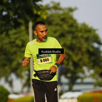 Runner Photo 5952443