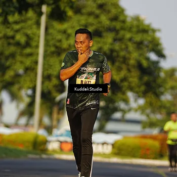 Runner Photo 5952499