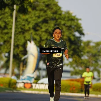 Runner Photo 5952501