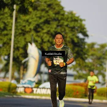 Runner Photo 5952514