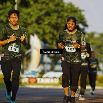 Runner Photo 5952525