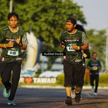 Runner Photo 5952533