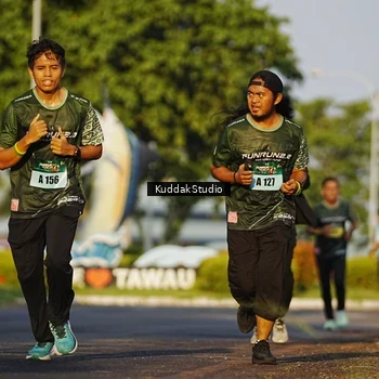 Runner Photo 5952543