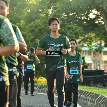 Runner Photo 5952544