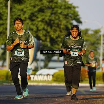 Runner Photo 5952545