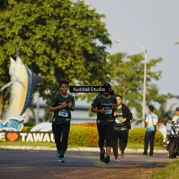 Runner Photo 5952555