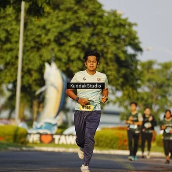 Runner Photo 5952560